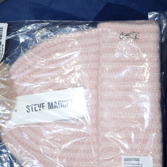 NEW Steve Madden Fuzzy Ribbed Knit Satin-Lined Beanie with Pom Winter Hat - Picture 4 of 7